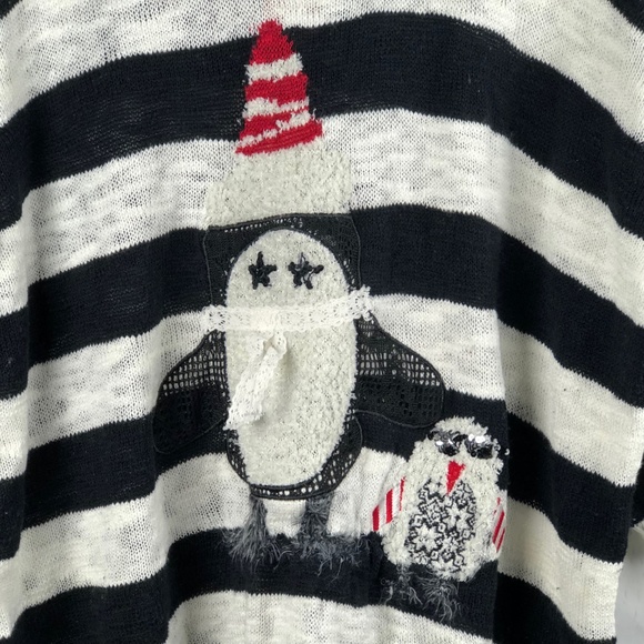 American Rag Sweater - Picture 2 of 6